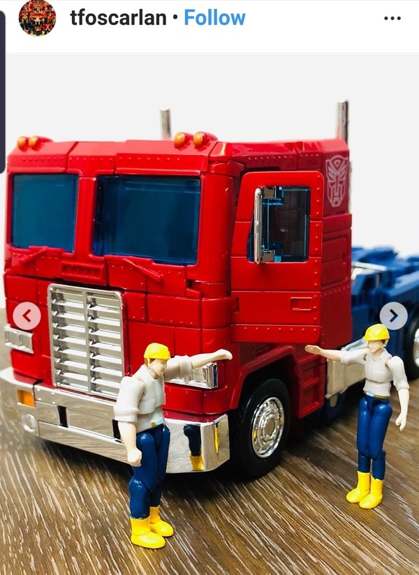 Mp 44 Optimus Prime First In Hand Images  (6 of 28)